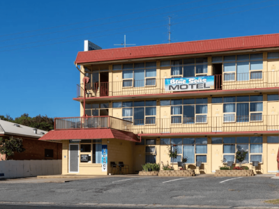 16.6kw Solar for Blue Sea Motel, Port Lincoln, SA