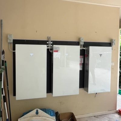3 x Powerwall3 in Algate for Paul Vinton.jpeg